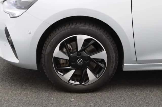 Opel Corsa-e (2022) thumbnail 15