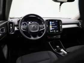 Volvo XC40 thumbnail 7