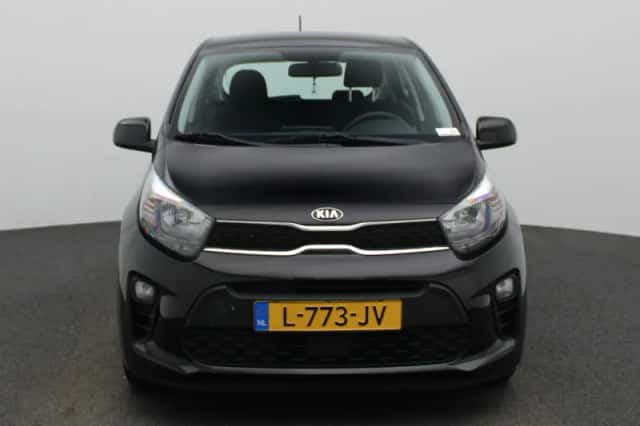 Kia Picanto (2021) thumbnail 3