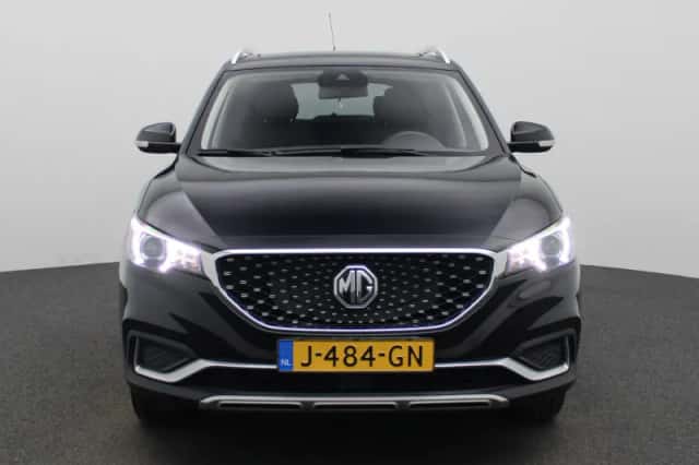 MG ZS EV (2020) thumbnail 3
