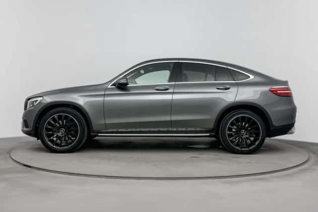 Mercedes-Benz GLC-Klasse (2016) thumbnail 2