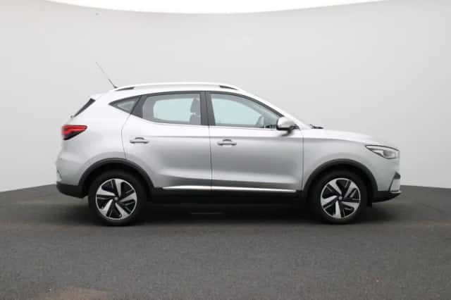 MG ZS EV (2023) thumbnail 6