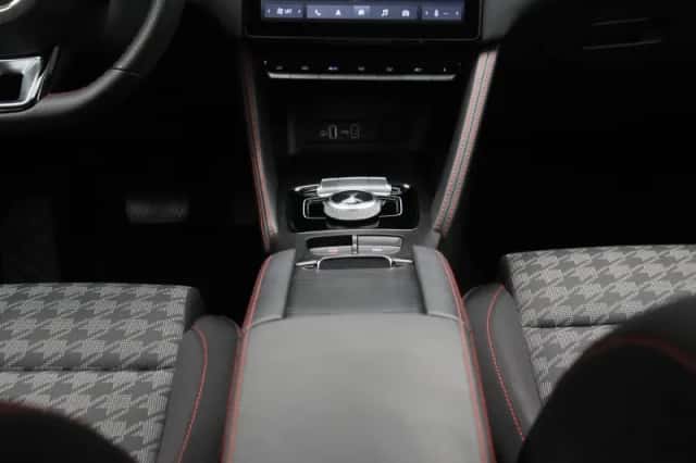 MG ZS EV (2023) thumbnail 9