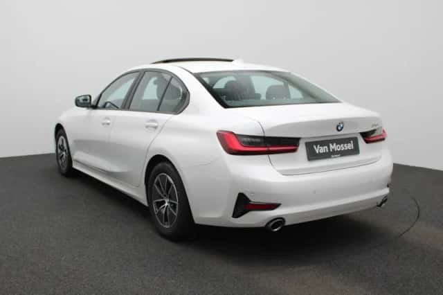 BMW 3-Serie (2022) thumbnail 2