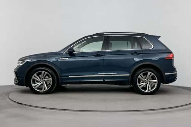 Volkswagen Tiguan (2022) thumbnail 2