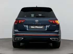 Volkswagen Tiguan thumbnail 3