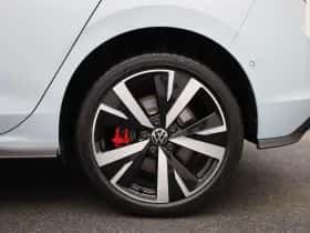 Volkswagen Golf thumbnail 13