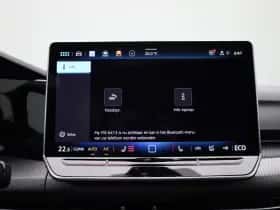 Volkswagen Golf thumbnail 22