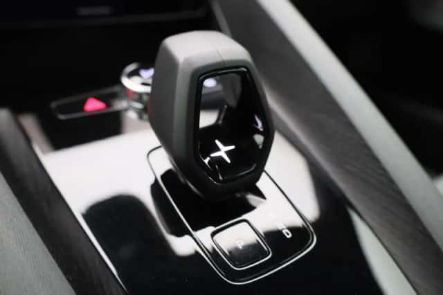 Polestar 2 (2022) thumbnail 25