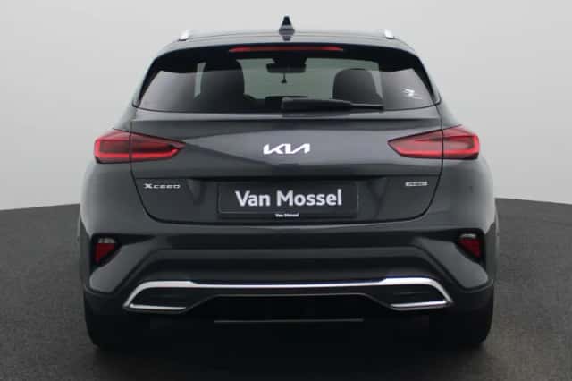 Kia XCeed (2023) thumbnail 5