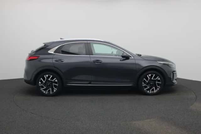Kia XCeed (2023) thumbnail 6