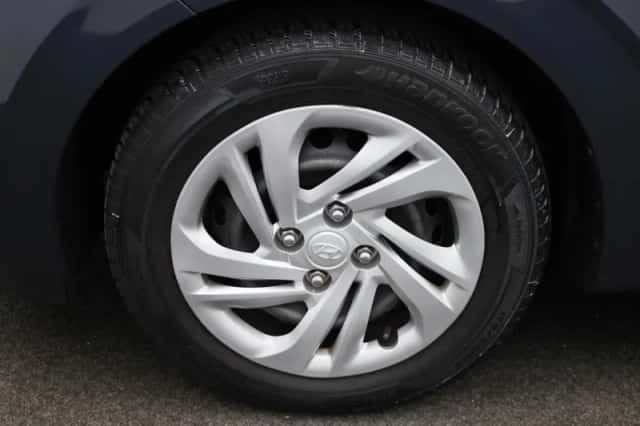 Hyundai i10 (2022) thumbnail 14