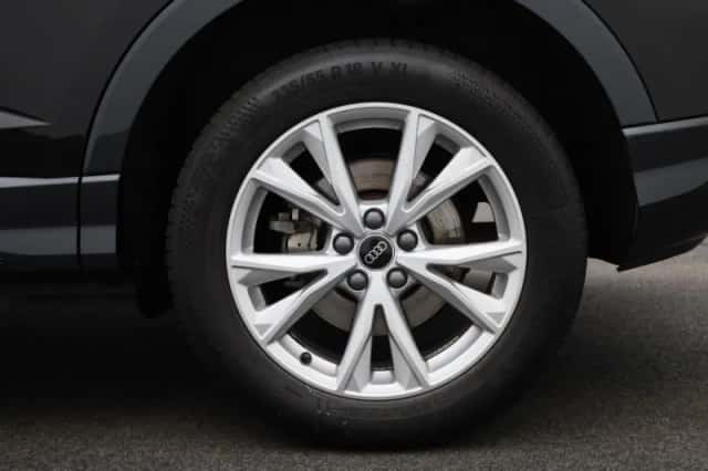 Audi Q3 (2023) thumbnail 13