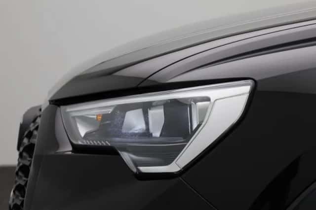 Audi Q3 (2023) thumbnail 16