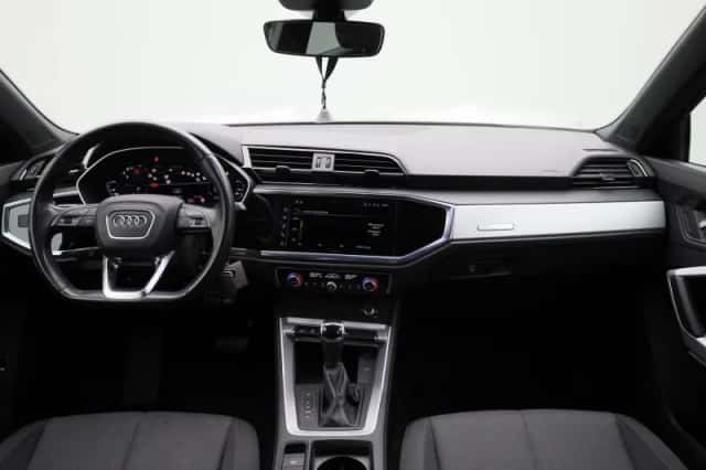 Audi Q3 (2023) thumbnail 41