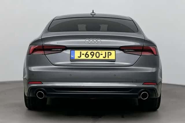 Audi A5 (2020) thumbnail 3