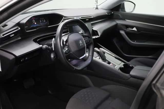Peugeot 508 (2021) thumbnail 30
