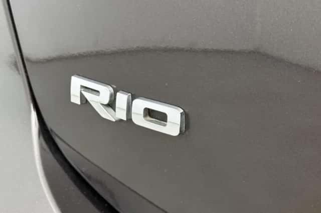 Kia Rio (2018) thumbnail 21