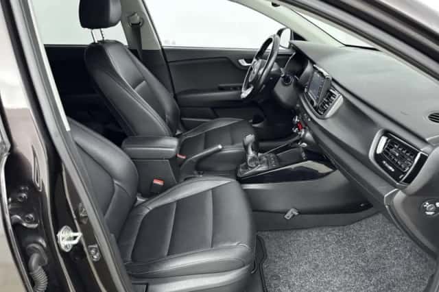 Kia Rio (2018) thumbnail 22