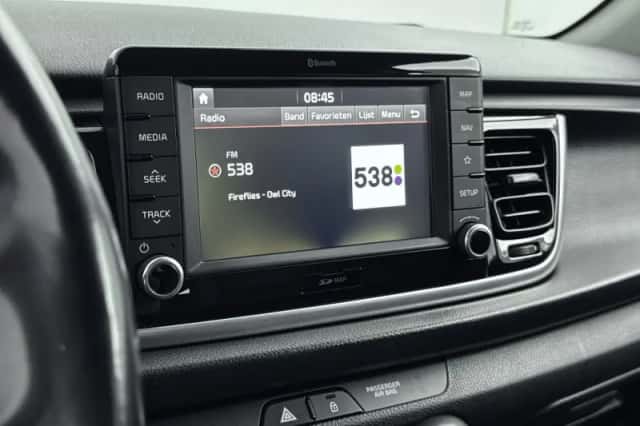Kia Rio (2018) thumbnail 7