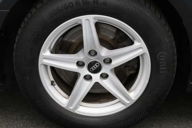 Audi A4 (2022) thumbnail 13