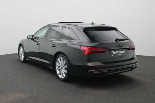 Audi A6 (2022) thumbnail 2