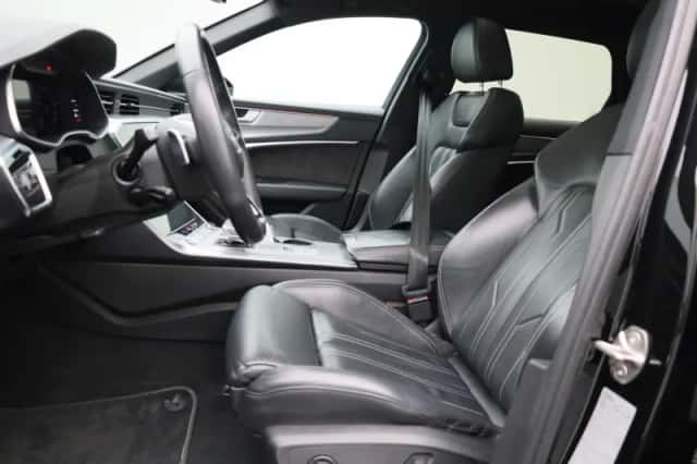Audi A6 (2022) thumbnail 11
