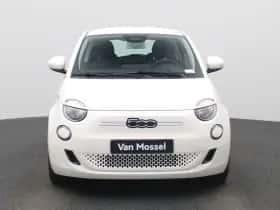 Fiat 500e (2022) thumbnail 3