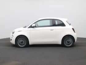Fiat 500e (2022) thumbnail 4