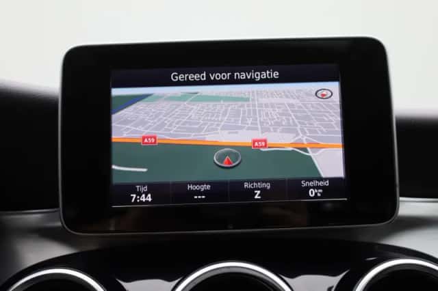 Mercedes-Benz C-Klasse (2017) thumbnail 16
