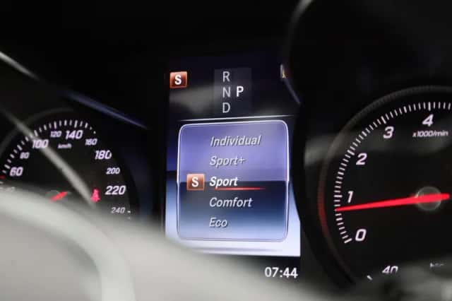 Mercedes-Benz C-Klasse (2017) thumbnail 24