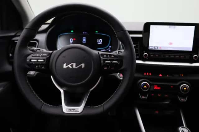 Kia Stonic (2025) thumbnail 7
