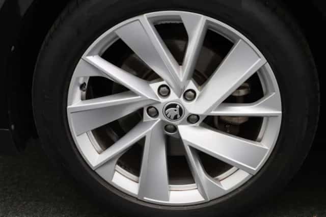 Škoda Enyaq (2021) thumbnail 13