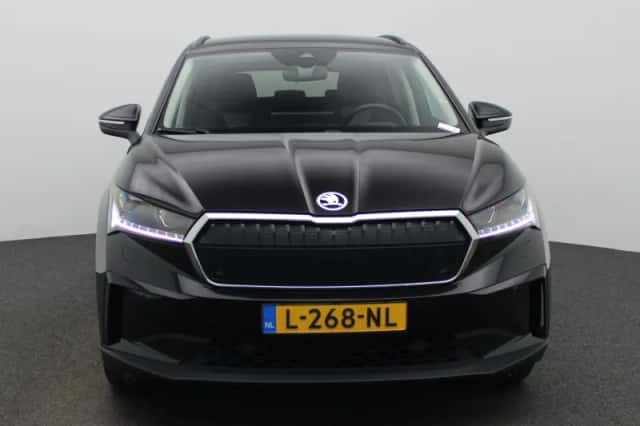 Škoda Enyaq (2021) thumbnail 3