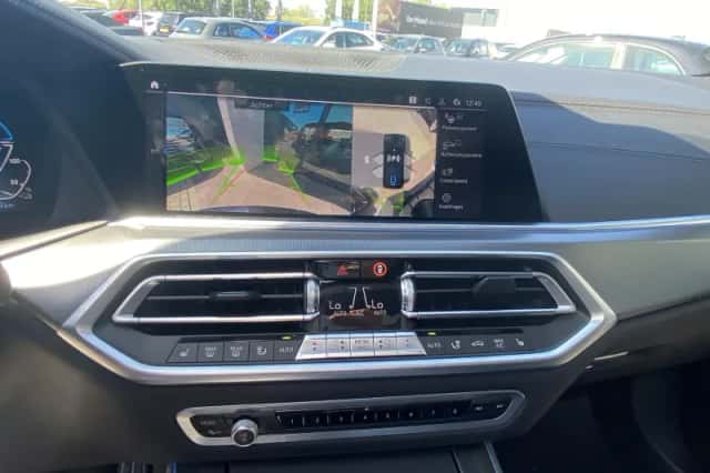 BMW X5 (2020) thumbnail 5