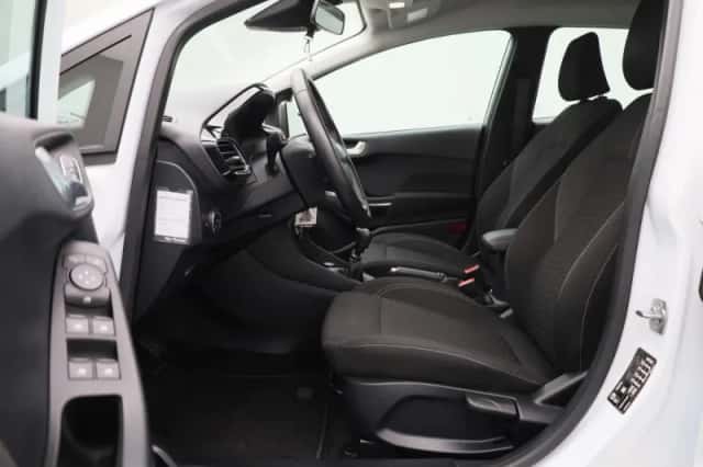 Ford Fiesta (2023) thumbnail 11