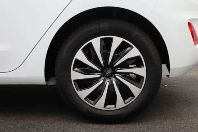 Ford Fiesta (2023) thumbnail 13