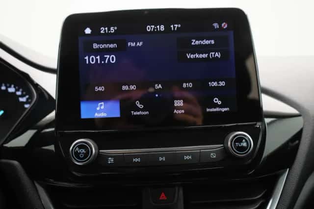 Ford Fiesta (2023) thumbnail 16