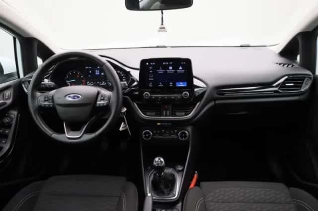 Ford Fiesta (2023) thumbnail 32