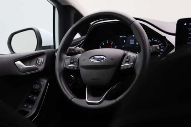 Ford Fiesta (2023) thumbnail 33