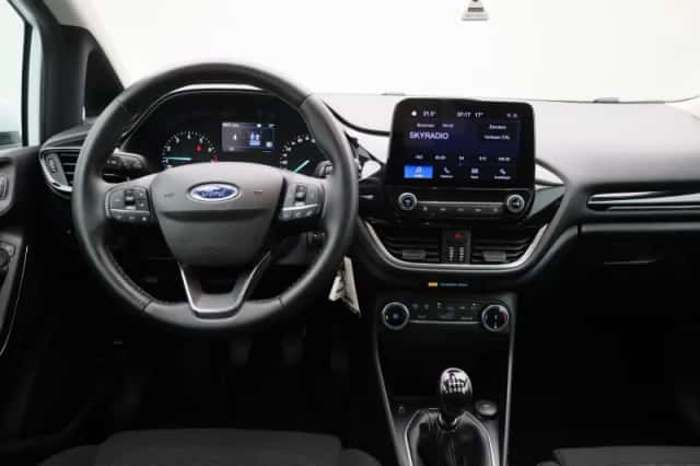 Ford Fiesta (2023) thumbnail 7