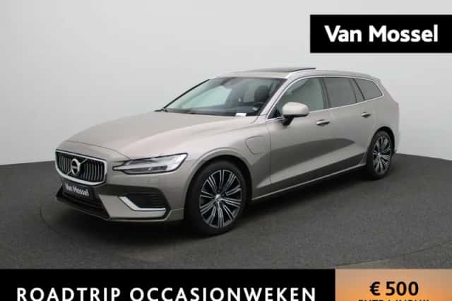 Volvo V60 (2021) thumbnail 1