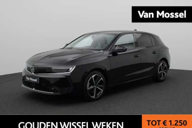 Opel Astra (2022) thumbnail 1