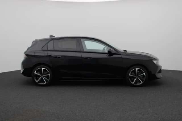 Opel Astra (2022) thumbnail 6