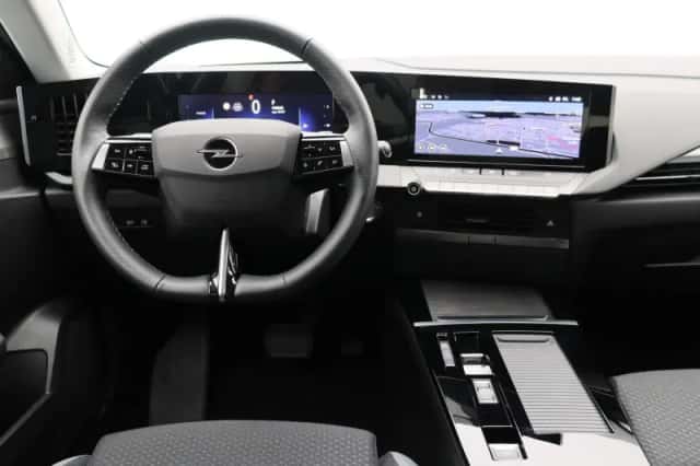 Opel Astra (2022) thumbnail 7