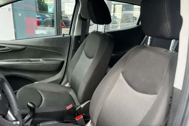 Opel Karl (2017) thumbnail 3
