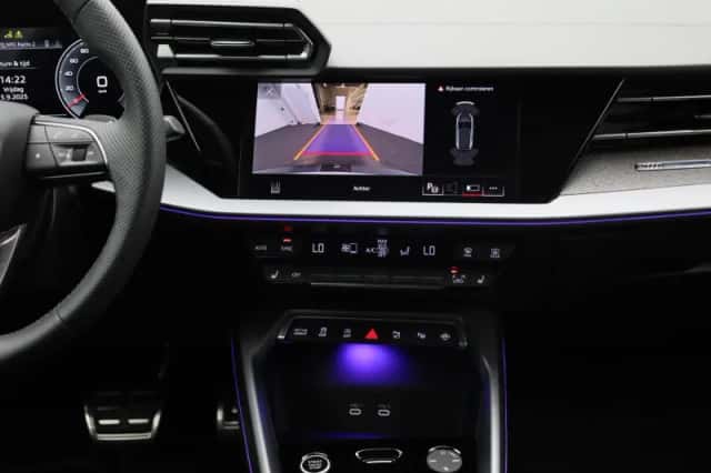Audi A3 (2024) thumbnail 9