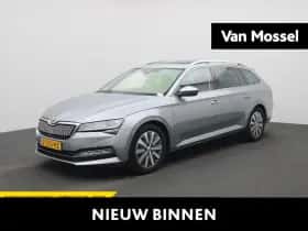 Škoda Superb (2020)
