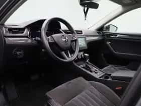 Škoda Superb thumbnail 37