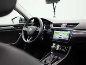 Škoda Superb thumbnail 42